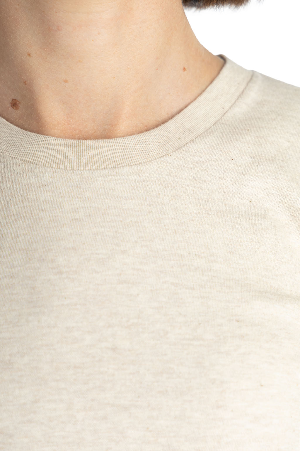 AURALEE - SEAMLESS CREW NECK TEE-Top Brown