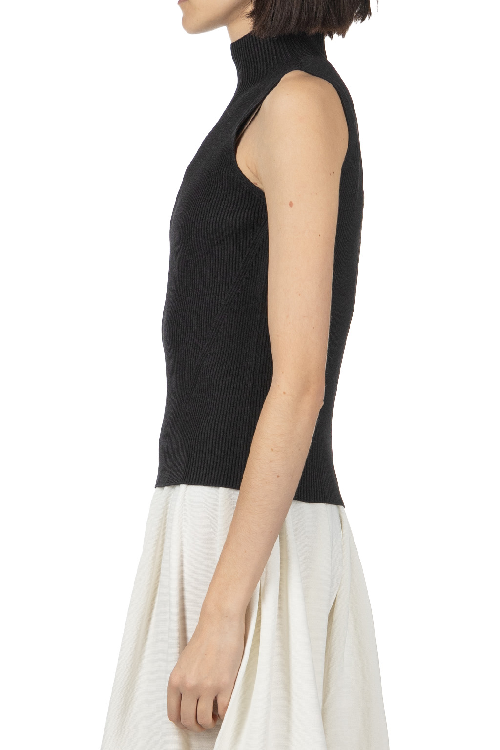 CFCL - Portrait Sleeveless Top - Black