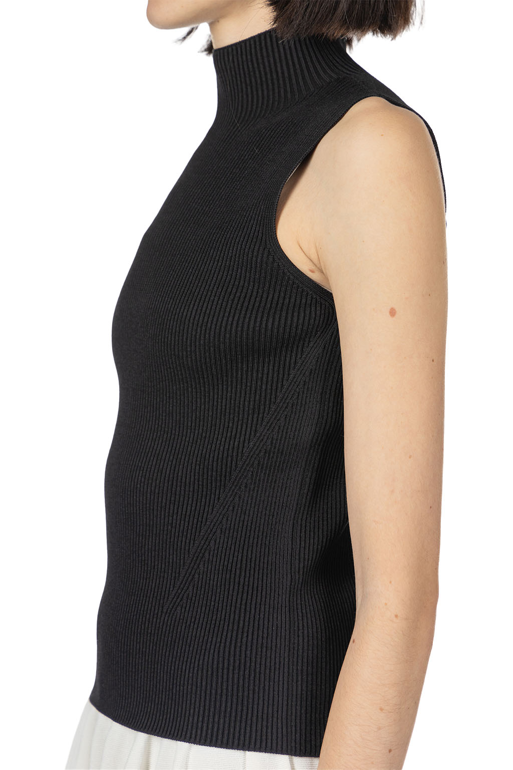 CFCL - Portrait Sleeveless Top - Black