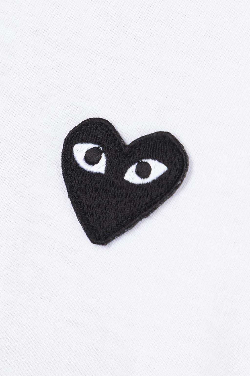 Comme Des Garcons Play - Unisex Black Heart LS T-Shirt - White