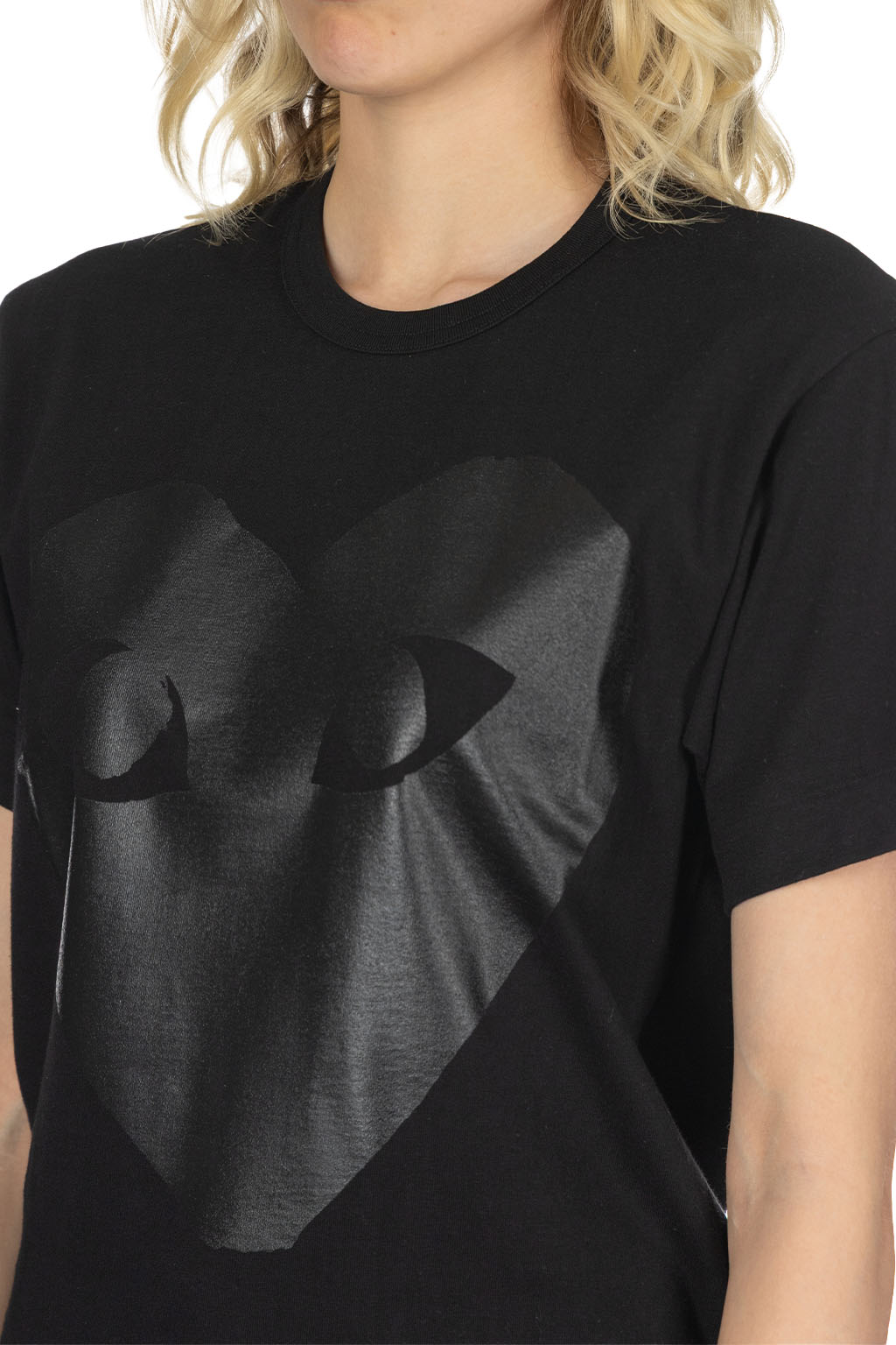 Comme Des Garcons Play Unisex Black Heart T-Shirt - Black x Black