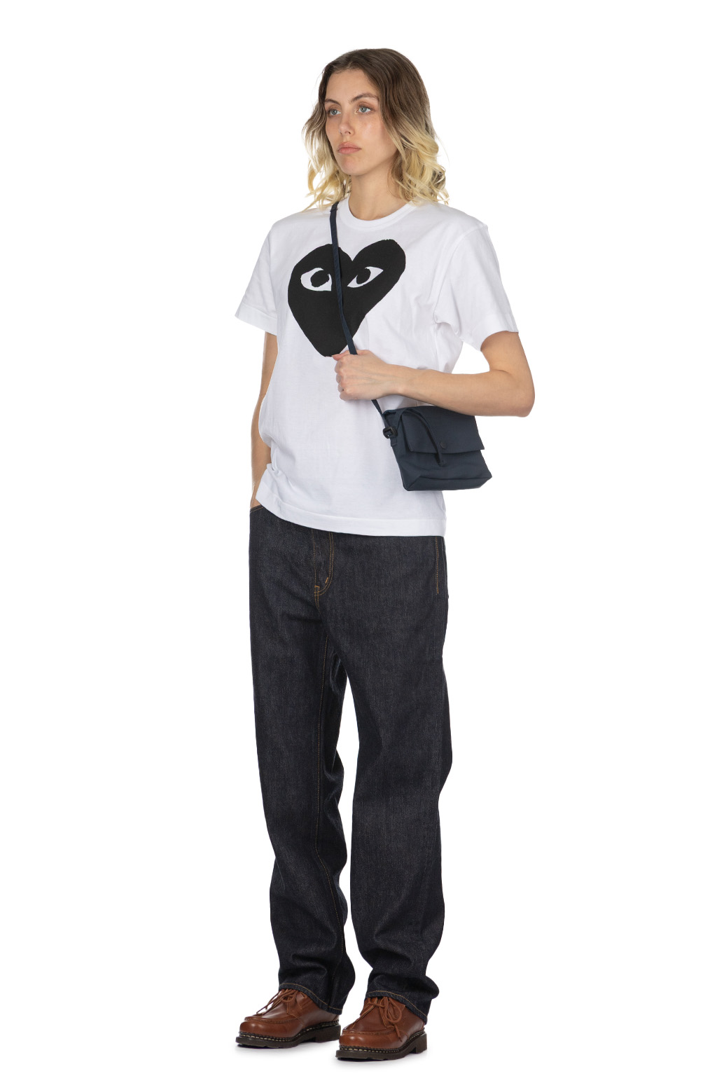 Comme Des Garcons Play Unisex Black Heart T-Shirt - White x Black