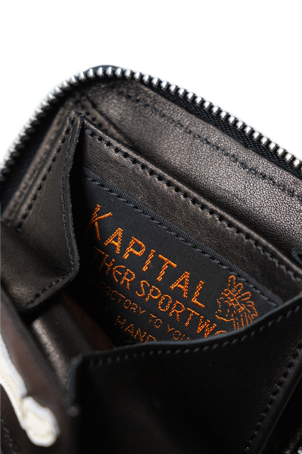 Kapital | THUMBS-UP BONE HAND ZIP Mini Wallet - Black | Women 