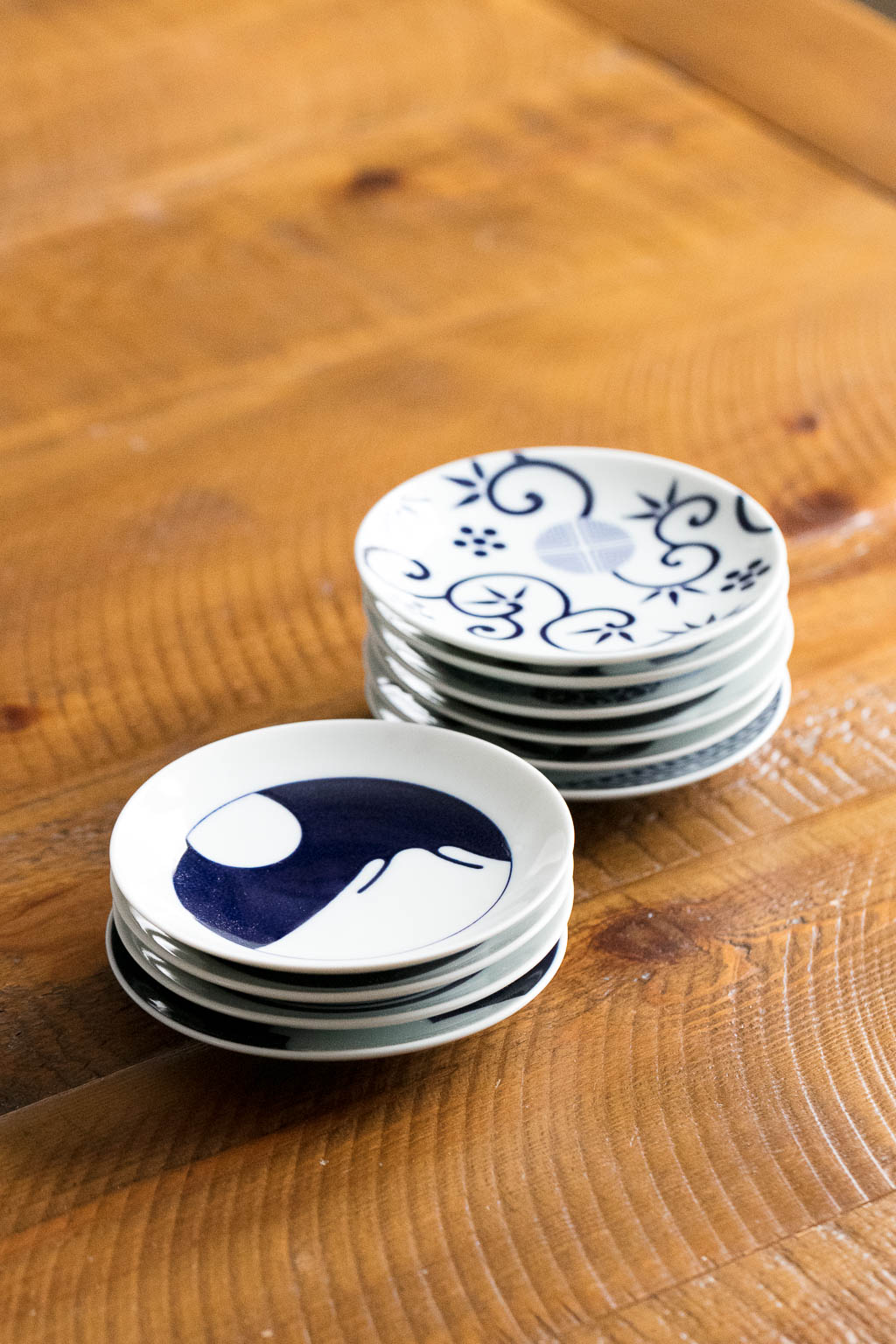 Kihara Porcelain Komon Small Plate -Monju