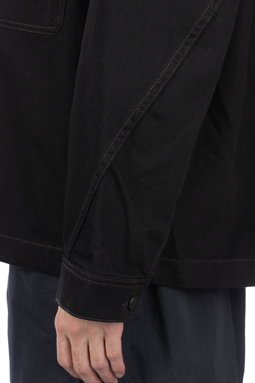 Lemaire - Twisted Sleeve Boxy overshirt-Black