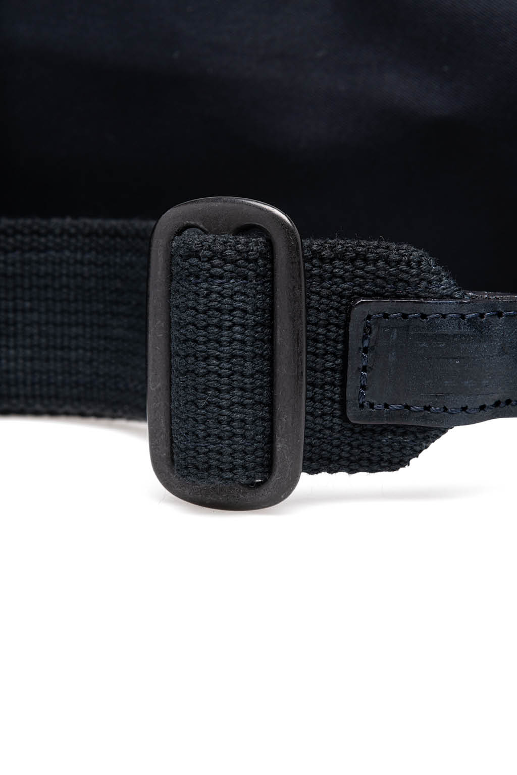 Nanamica (NAN) - Water Repellent Belt Bag in 2 color Choices