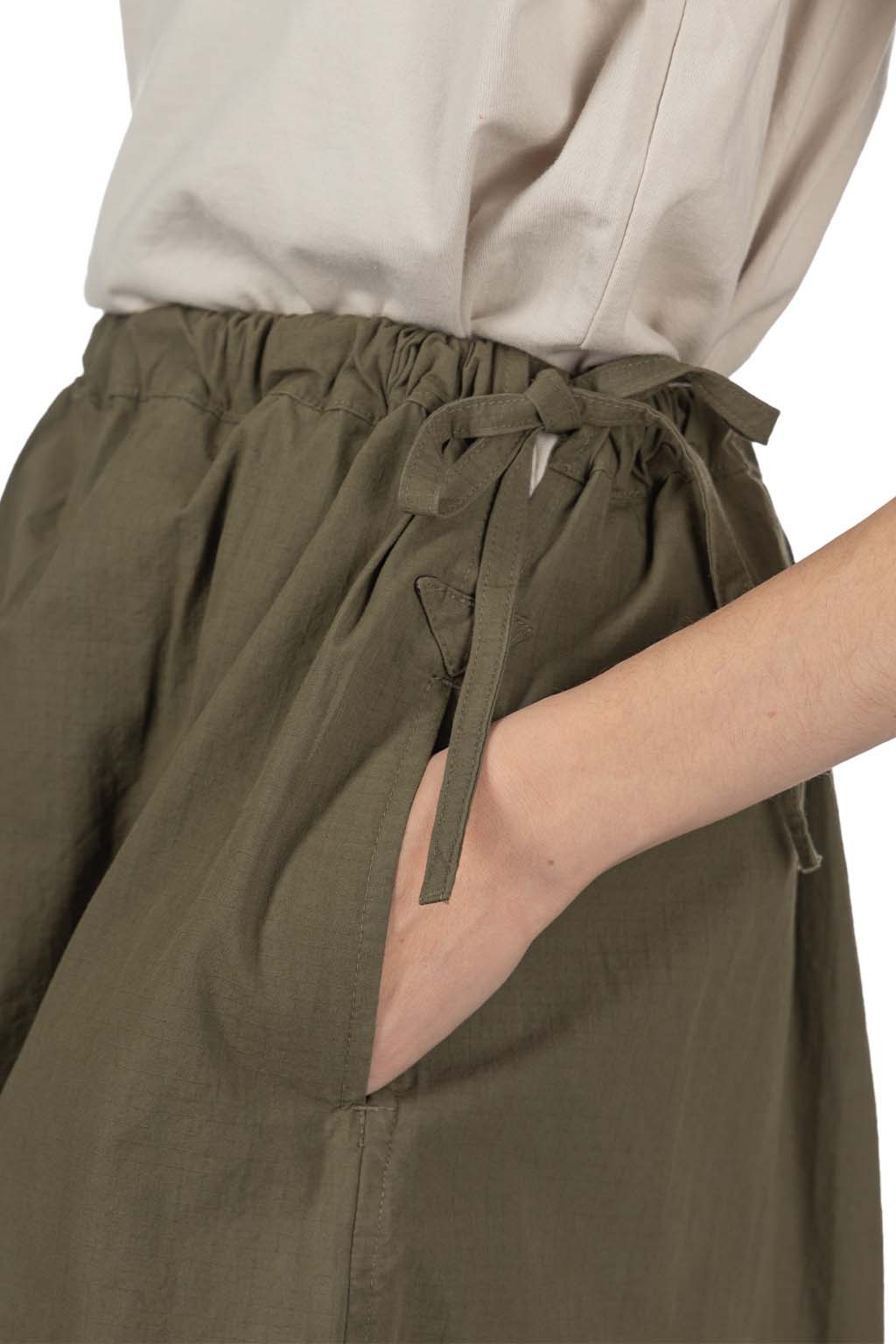 Tigre Brocante - Cotton Nylon Side Slit Skirt - Khaki