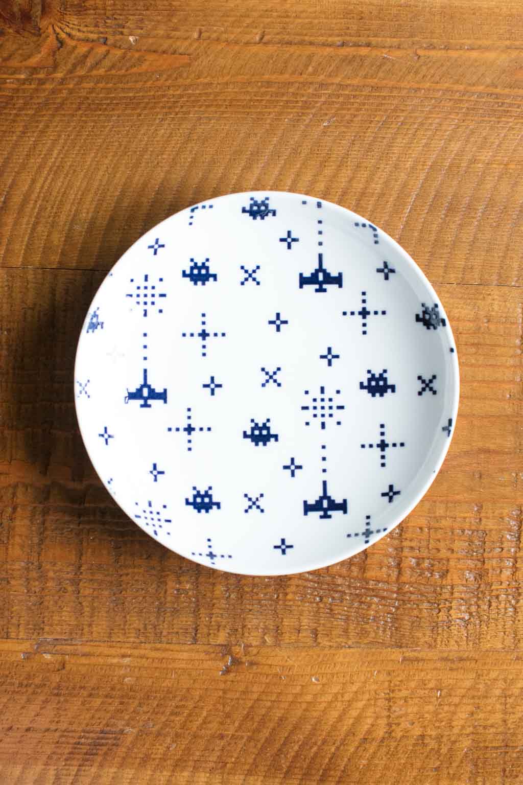 Tokyo Pixel Space Invaders Plate in Blue or White