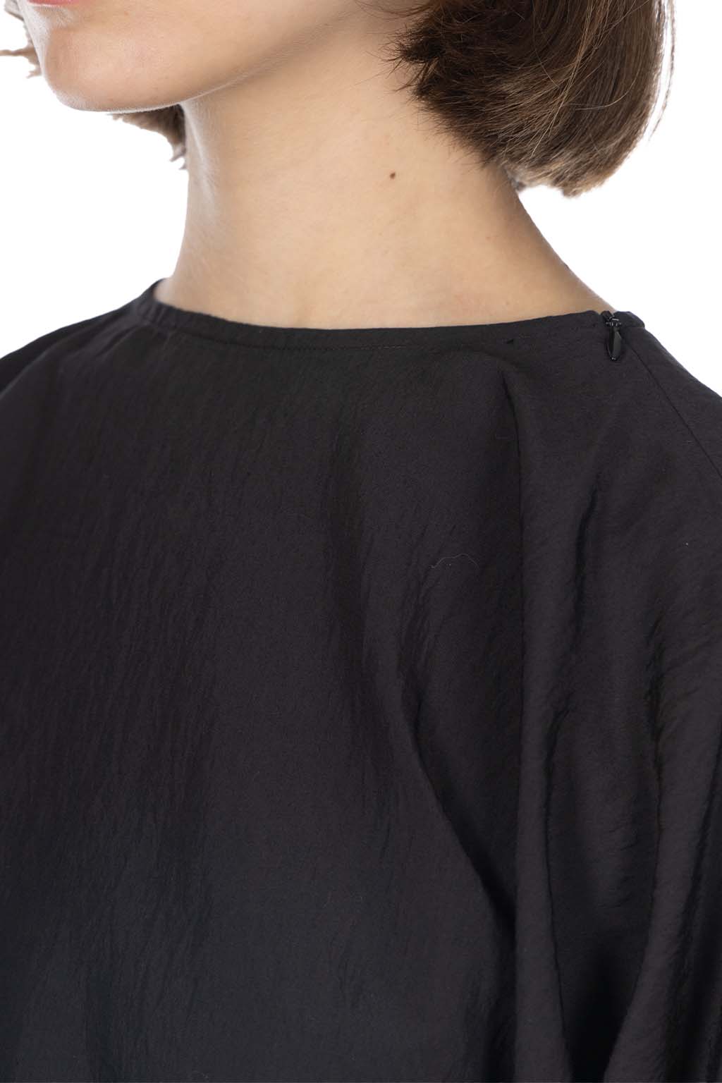 YLEVE - Rayon-Poly Broad Blouse - Black